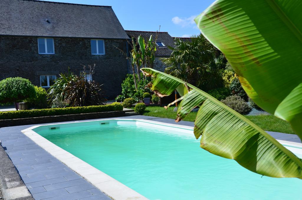 Maison D'Hotes La Closeraie De La Baie Saint-Méloir-des-Ondes Exterior foto